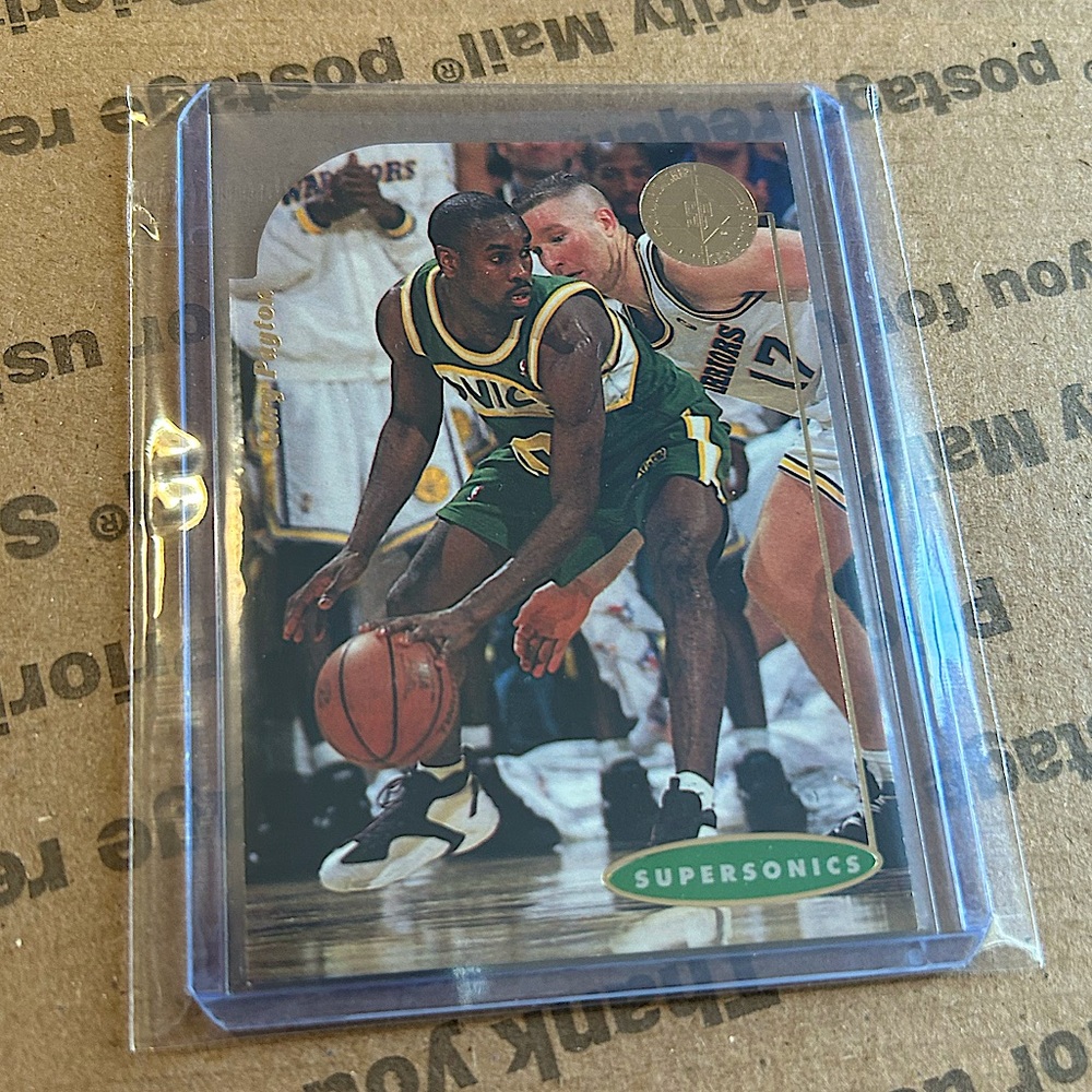 Gary Payton ‘95 Upper Deck SP Die Cut Card